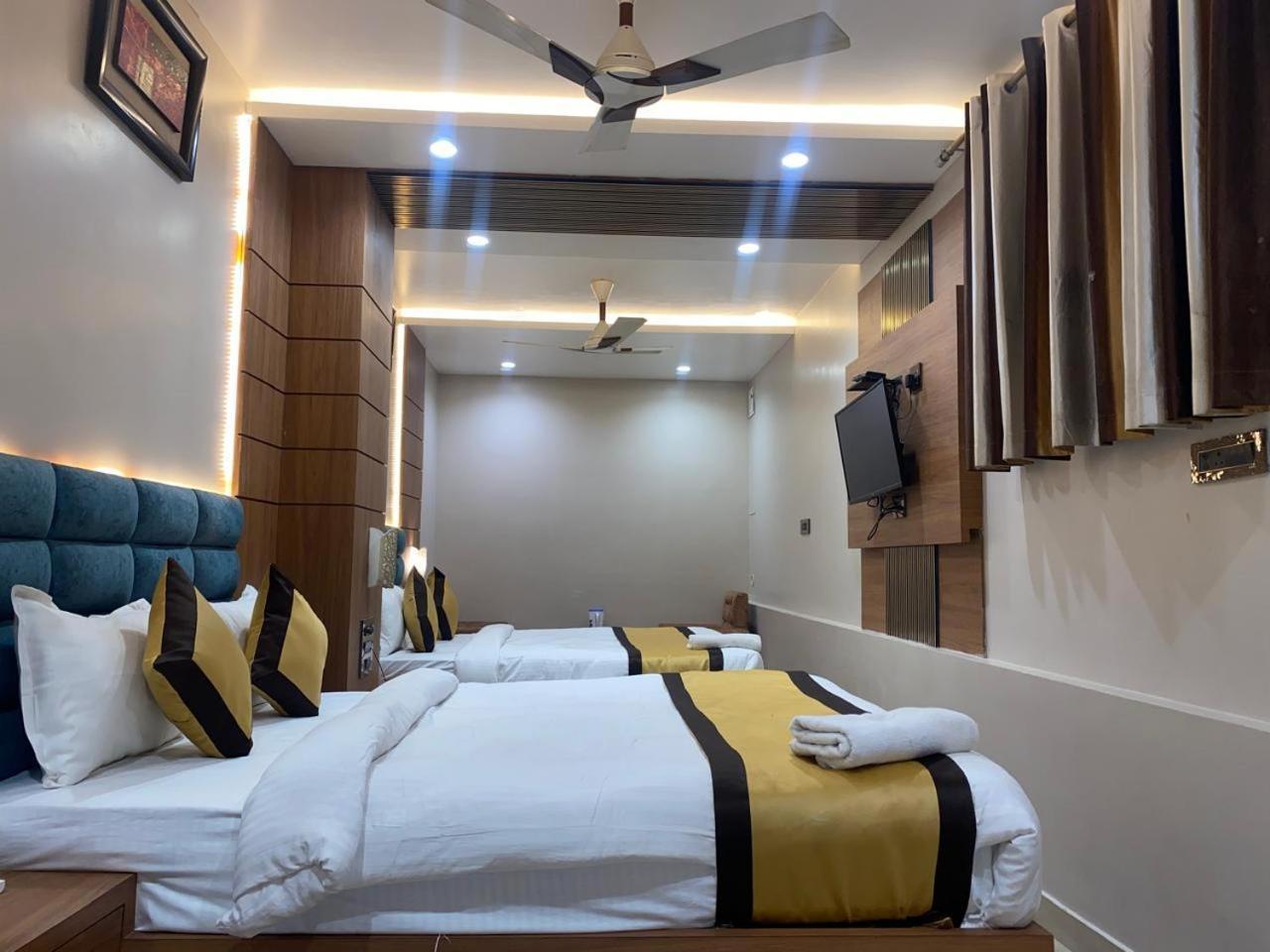 Hotel New Grand Deoghar Eksteriør billede